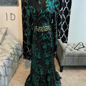 Elegant Black and Green Sequin Gown